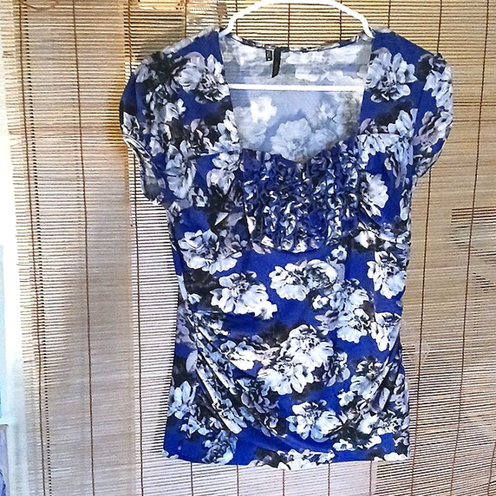 Vintage Line-art Blouse